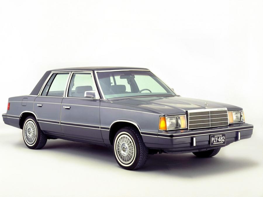  Plymouth Reliant 1981 года  (фото 7 из 8)